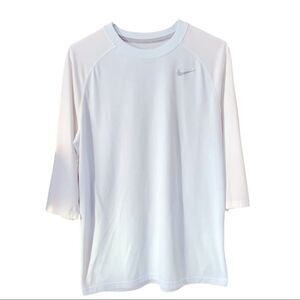 Nike Light Weight 3/4 Sleeve Tee M/L
